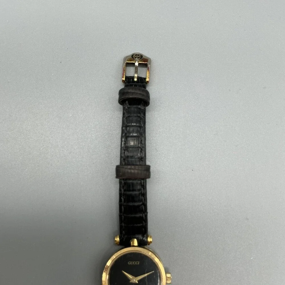 Vintage Gucci Womens Watch 22mm Black Dial Gold Tone Leather Swiss New Battery